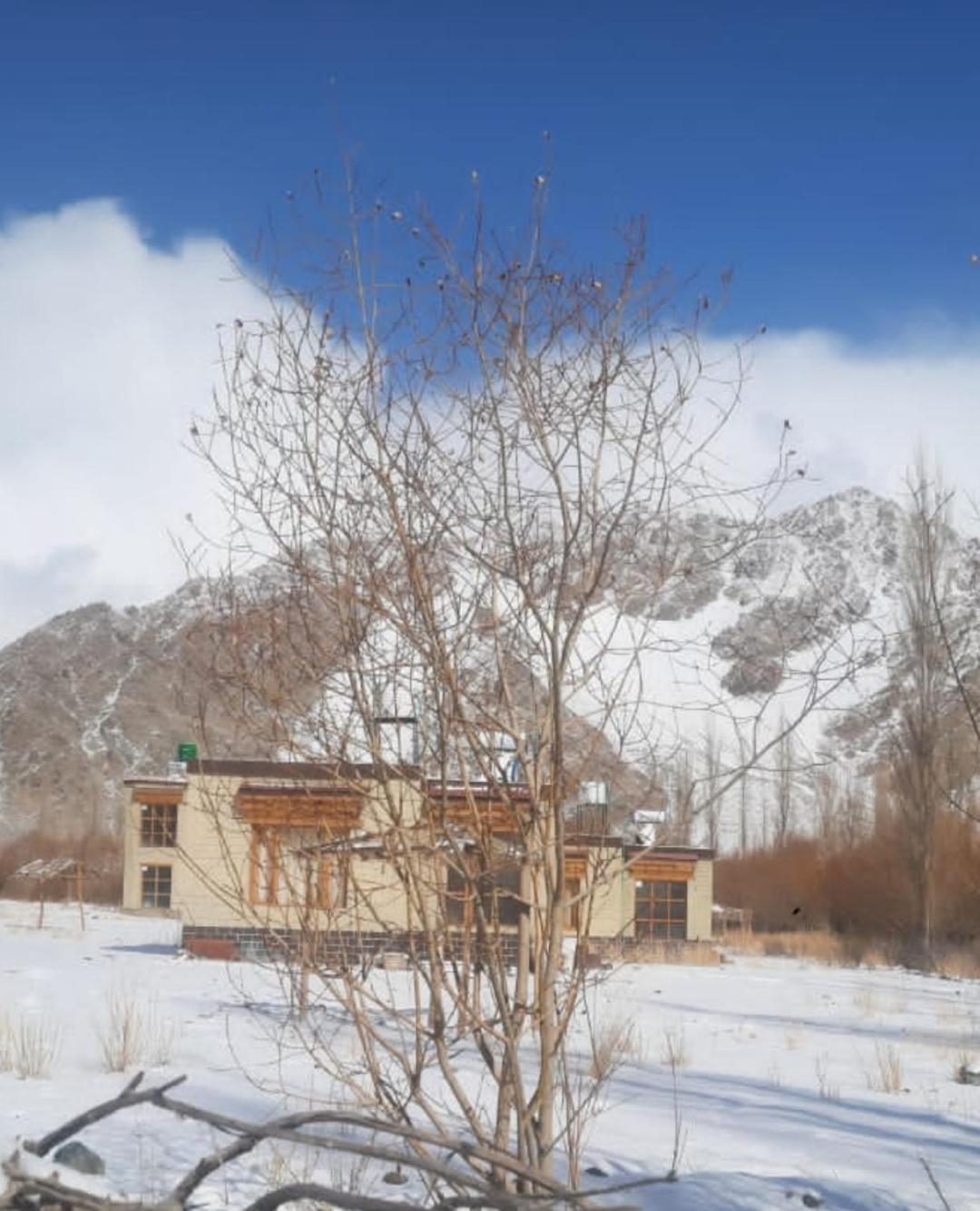 Devaranya Hut Villa Leh Exterior photo